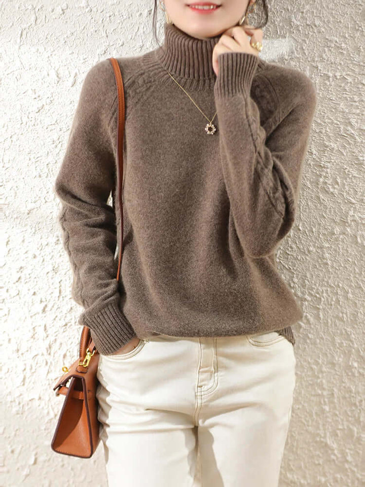 Women's Relaxed Fit Roll Neck Jumper