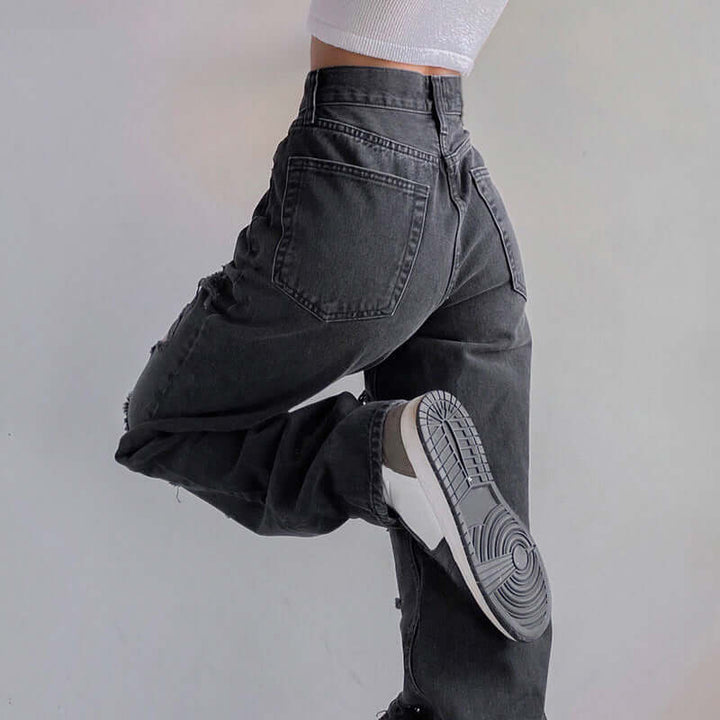 Women's Ripped Hem Jeans: Trendy & Comfortable