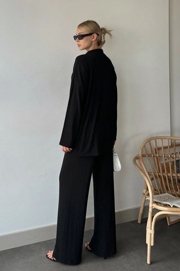 Women's Relaxed Knit Two-Piece Set