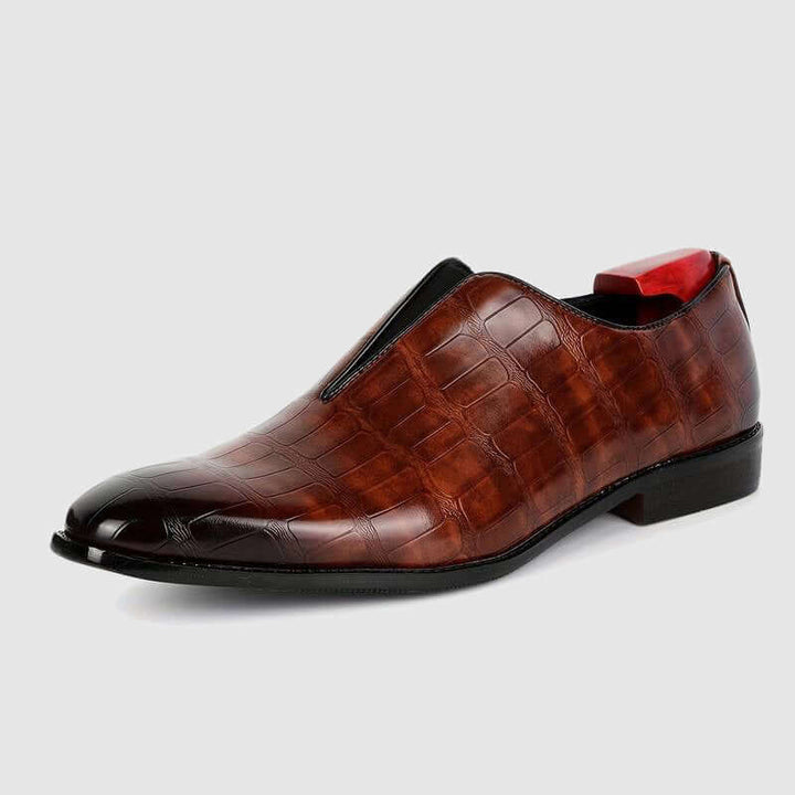Men's Leather Oxford Shoes: Stone Pattern Detail