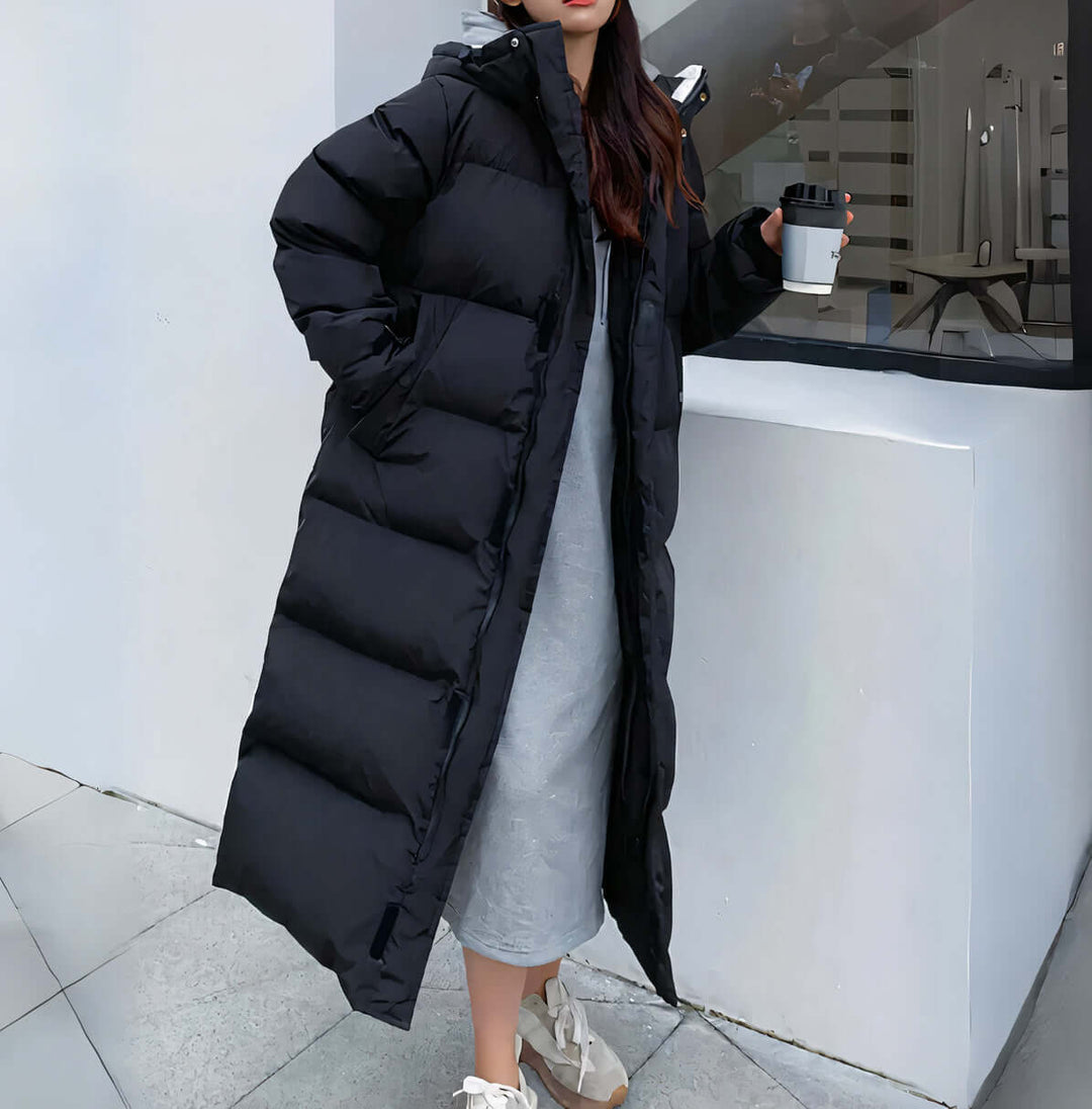 Women's Long Puffer Coat with Hood: Warm & Stylish Winter Jacket