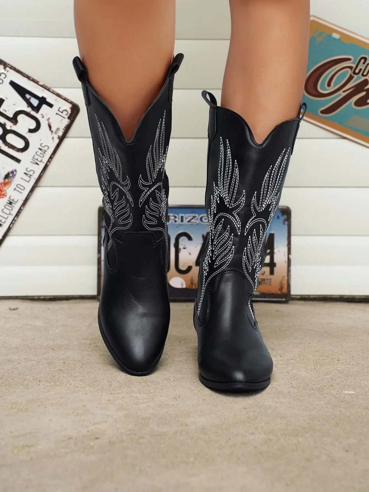 Women's Leather Cowboy Boots: Western Style Ankle Boots