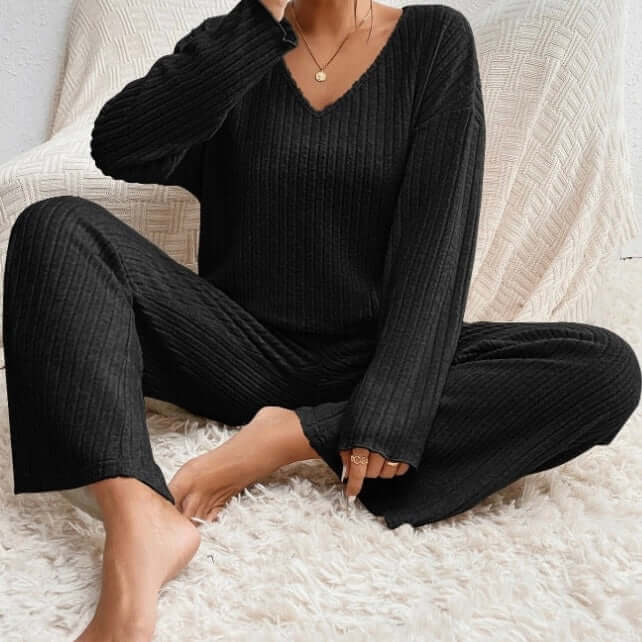 Women's 2-Piece Ribbed Lounge Set: Cozy & Stylish Athleisure
