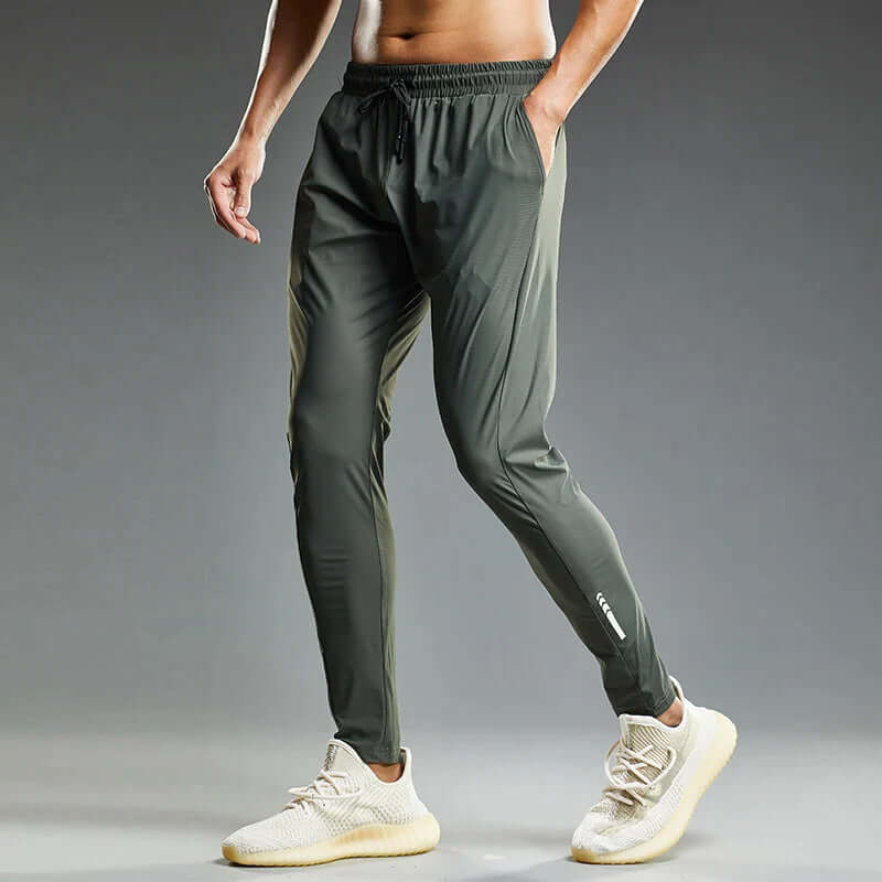 Men's Drawstring Two-Pocket Sweatpants: Relaxed Fit, Casual Style