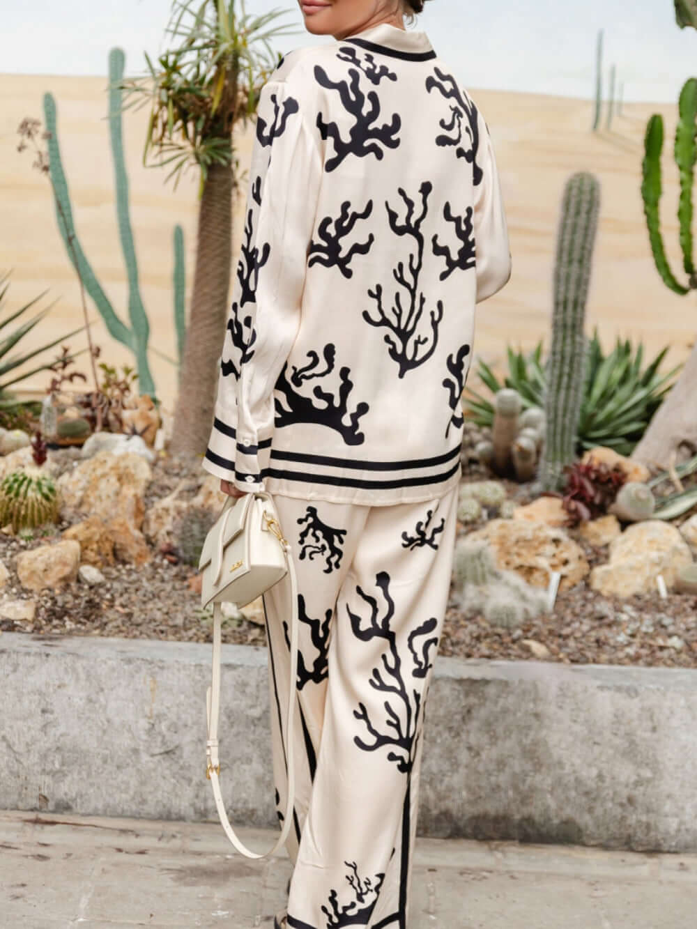 Women's Abstract Print Blouse & Trousers Set