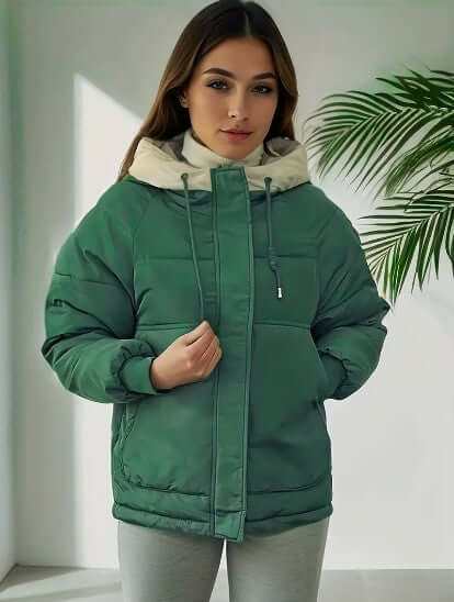 Women's Hooded Fleece-Lined Jacket: Warm & Stylish Outerwear