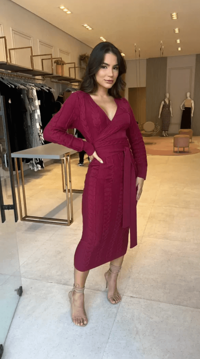 Women's Summer Poly Blend Dress: Elegant Round Neck Casual