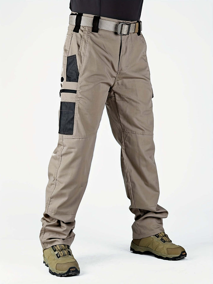 Men's Relaxed-Fit Multi-Pocket Cargo Pants