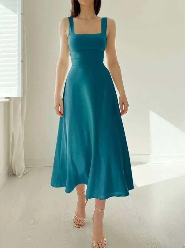 Sleeveless Midi Dress: Elegant & Comfortable