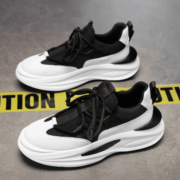 Men's Chunky Sneakers: Cushioned, Sporty Lace-Up Design