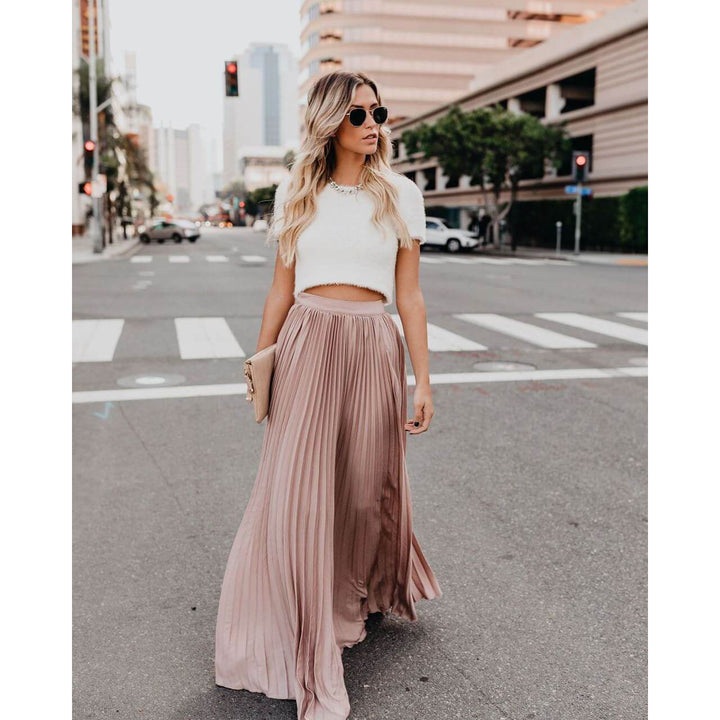 Women's Pleated Maxi Skirt: Elegant High-Waist Flowing Design