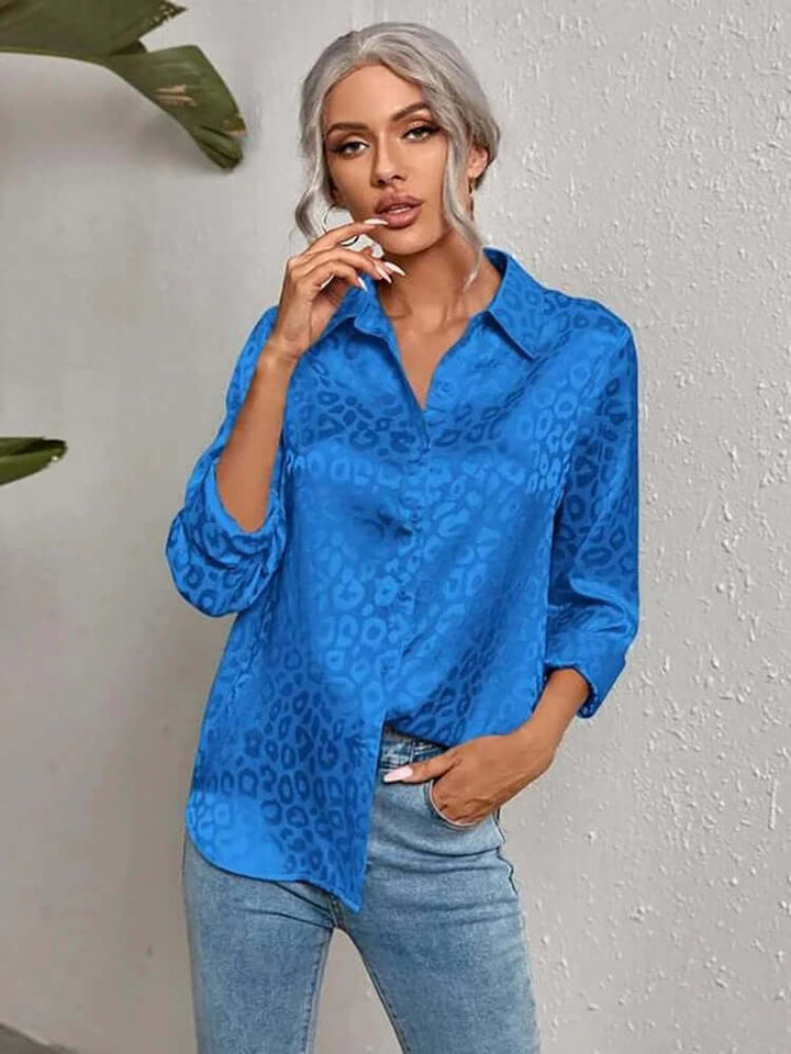 Women's Leopard Print Jacquard Blouse: Stylish Long-Sleeve Top