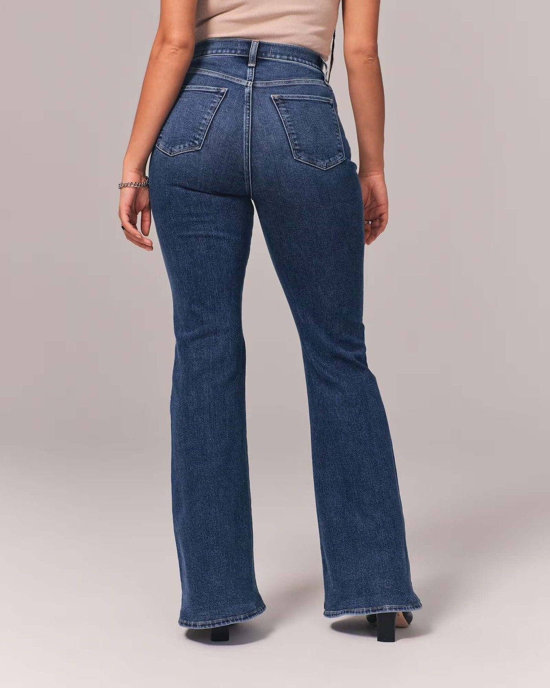 Women's High-Waist Casual Jeans: Versatile & Stylish