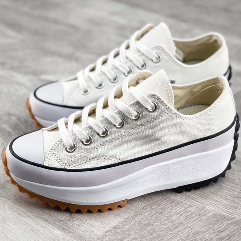 Women's Chunky Platform Sneakers: Casual & Trendy Design