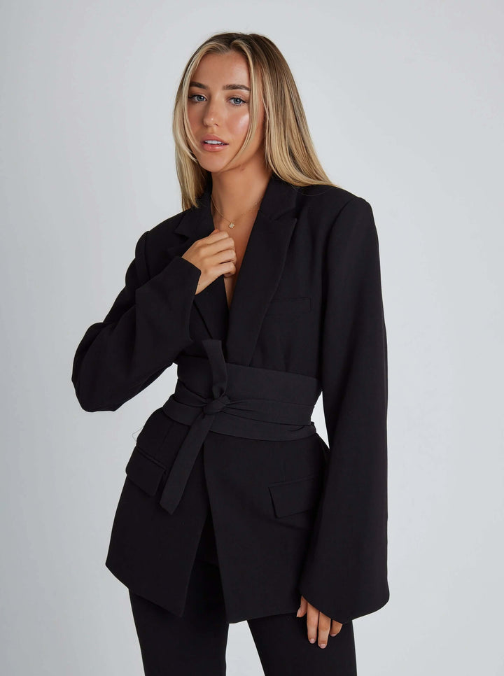 Women's Tailored Blazer: Belted Waist, Structured Shoulders