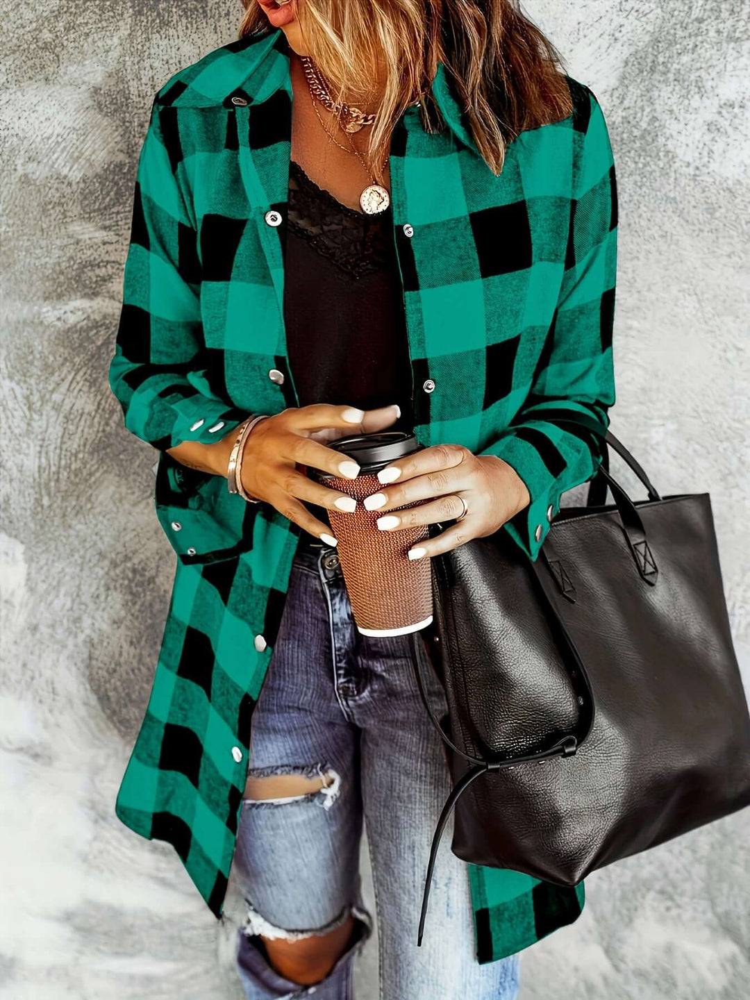 Women's Long Sleeve Plaid Shirt: Relaxed Fit Button-Up Top