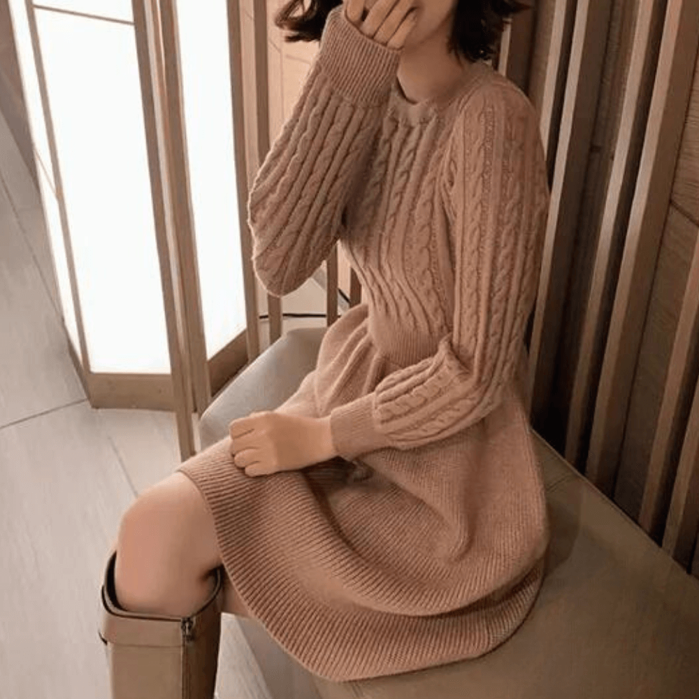 Women's Knit Midi Dress: Cozy & Stylish