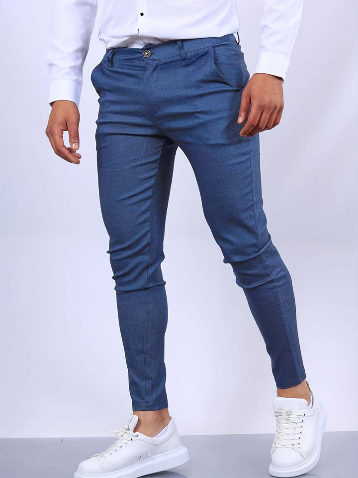 Men's Slim Fit Trousers: Tailored Design, Pockets & Secure Closure