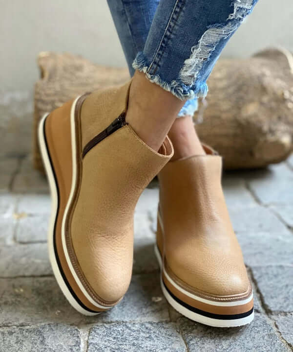 Women's Leather Ankle Boots: Elegant & Comfortable Footwear