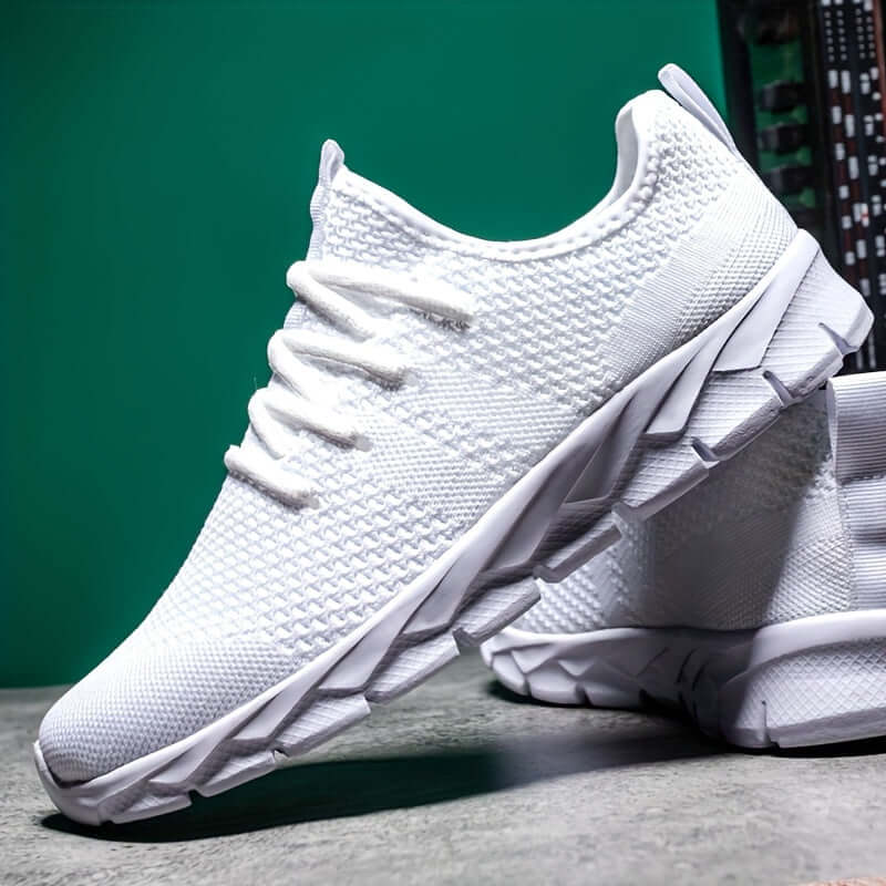Men's Lightweight Breathable Running Shoes