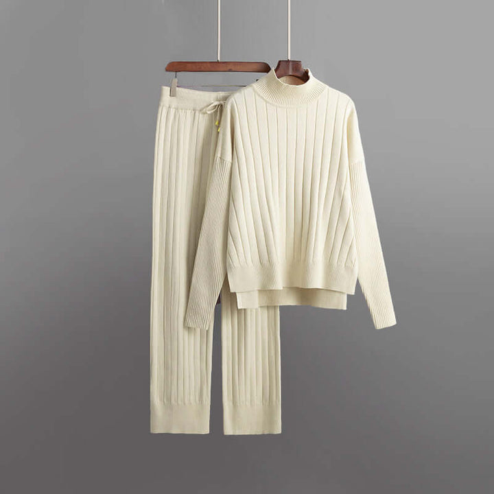 Women's Relaxed Fit Knitted Two-Piece Set