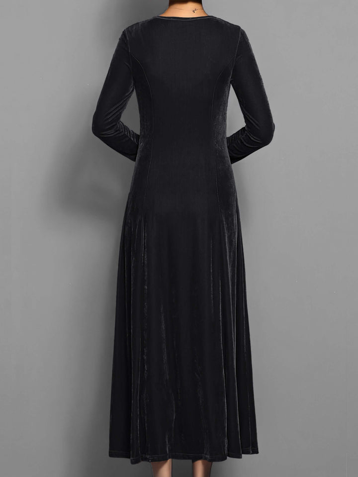 Elegant Midi Dress: Long Sleeve, Crew Neck, Velvet