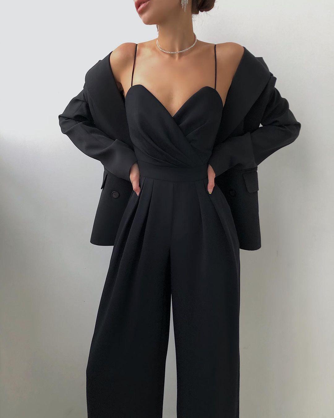 Women's High-Waist Sleeveless Jumpsuit