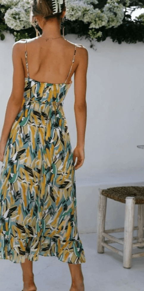 Elegant Sleeveless Midi Dress: V-Neck, Flowy Fit