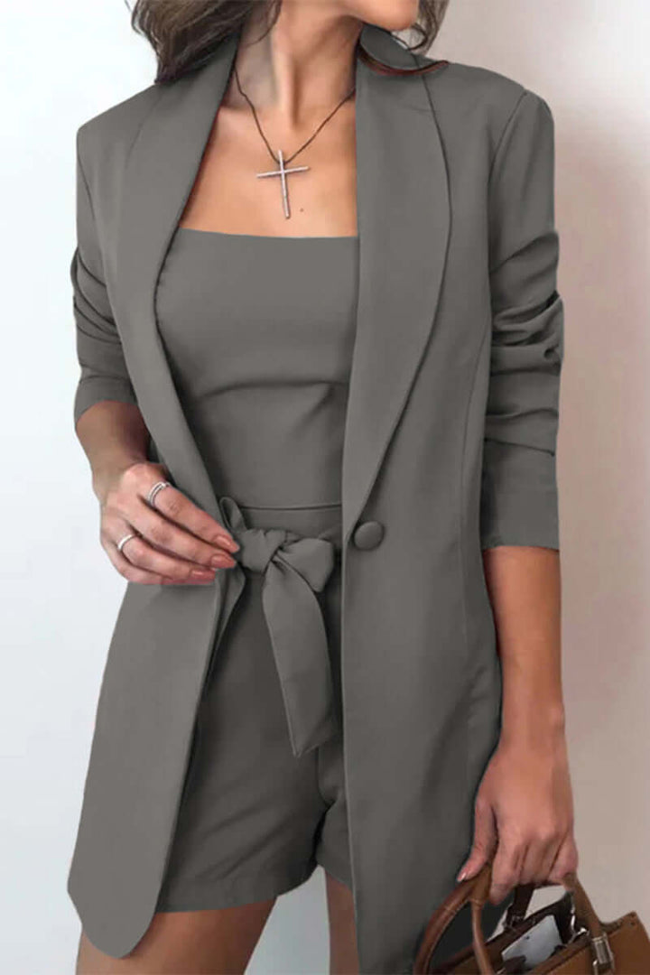 Women's Casual 3-Piece Set: Bow Tie & Turn-Up Collar