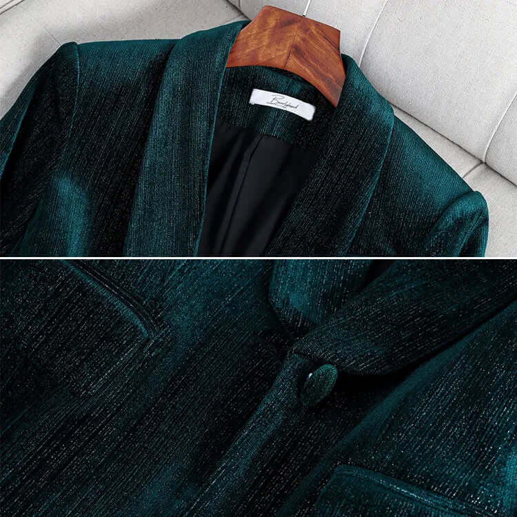Women's Velvet Blazer Suit: Elegant & Comfortable