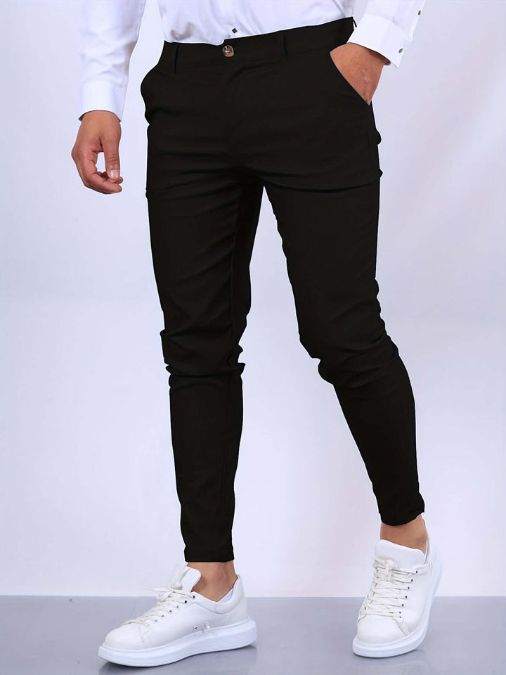 Men's Slim Fit Trousers: Tailored Design, Pockets & Secure Closure