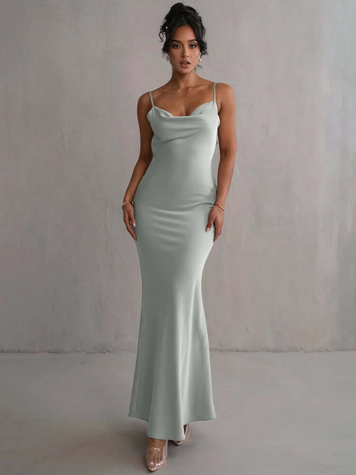 Elegant Satin Evening Gown: Backless Prom Dress with Floral Appliqué