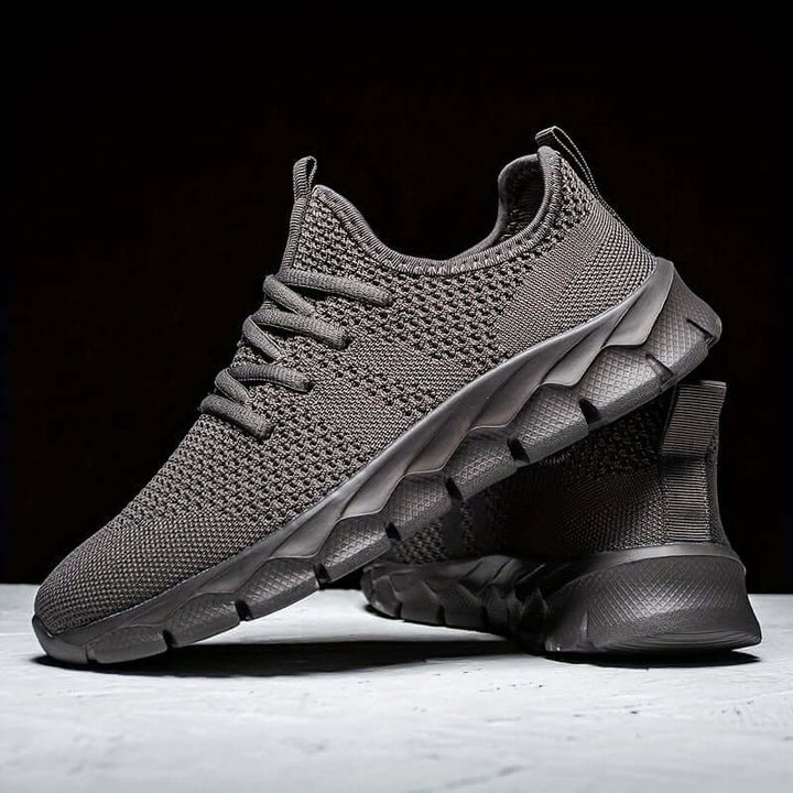 Men's Lightweight Breathable Running Shoes