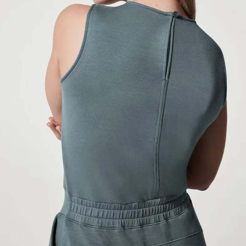 Women's Sleeveless Round Neck Jumpsuit: Summer Style