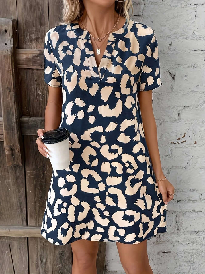 Elegant Leopard Print V-Neck Short Sleeve Dress