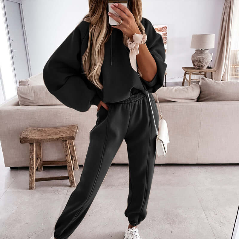 Women's Comfortable Loungewear Set: Hoodie & Joggers