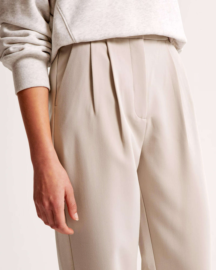 Women's High-Waisted Comfortable Pants: Stylish & Versatile