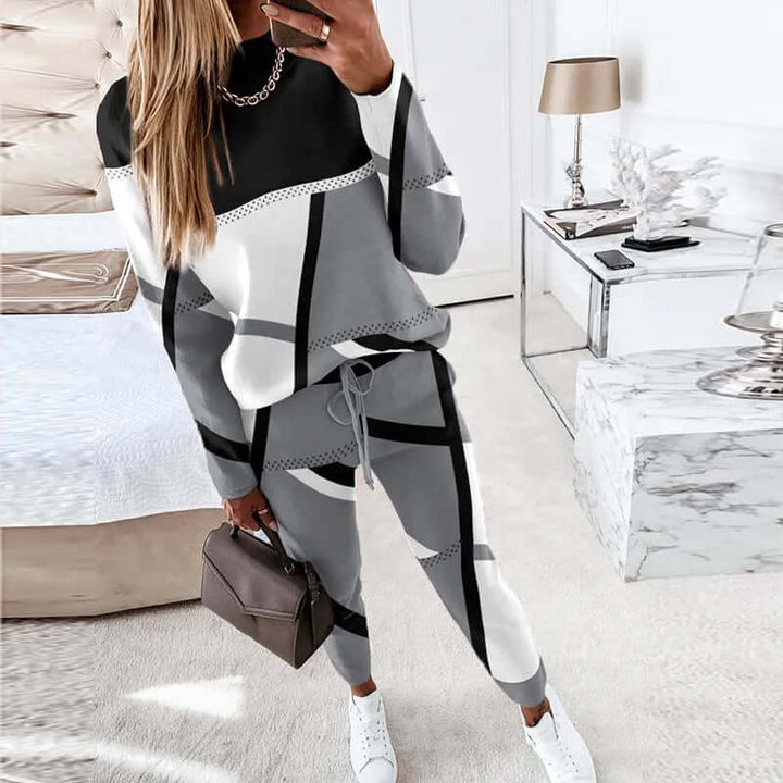 Women's Geometric Knit Two-Piece Sweatsuit