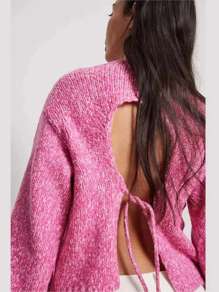 Women's Long Sleeve Cut-Out Back Crop Top