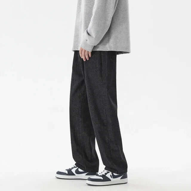Men's Relaxed Fit Straight Leg Jeans: Durable Denim