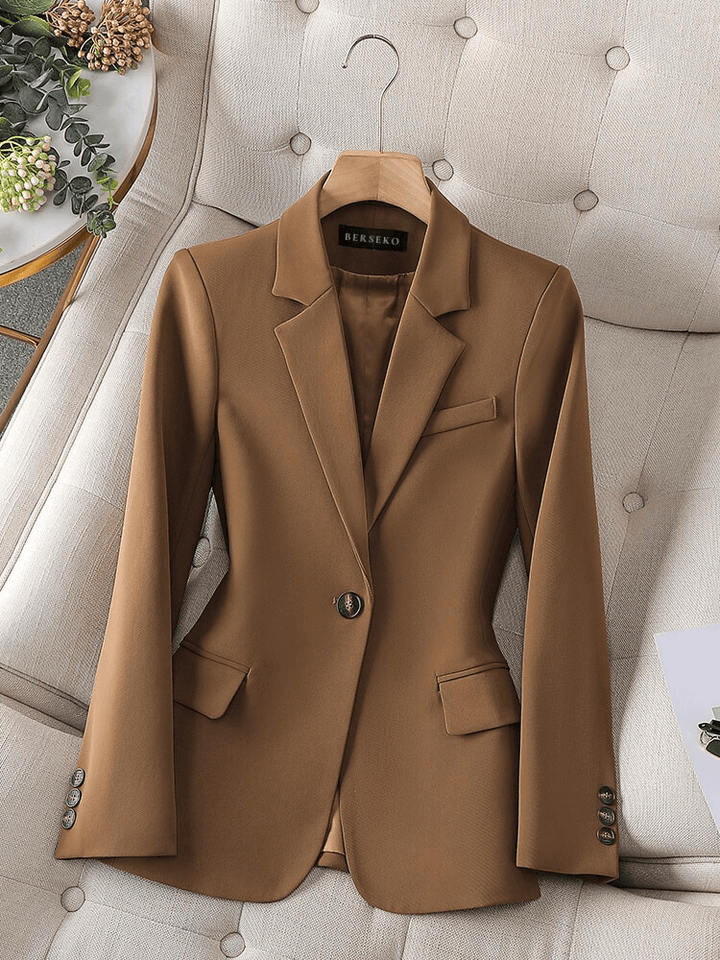 Tailored Women's Single-Breasted Blazer