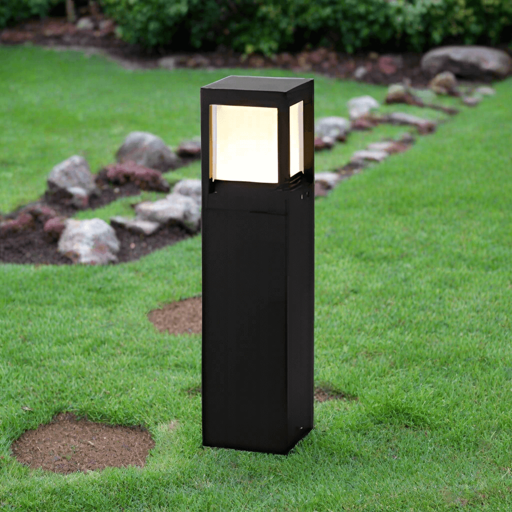 60cm Solar Cube Garden Light Outdoor Warm White LED – Luxans