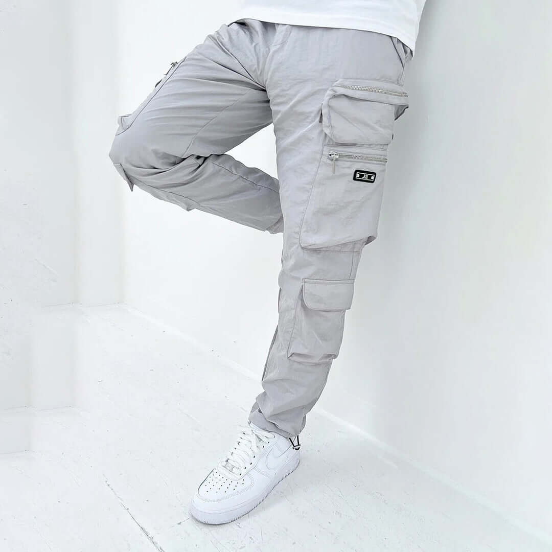 Men's Classic Fit Cargo Pants: Multi-Pocket Utility Trousers