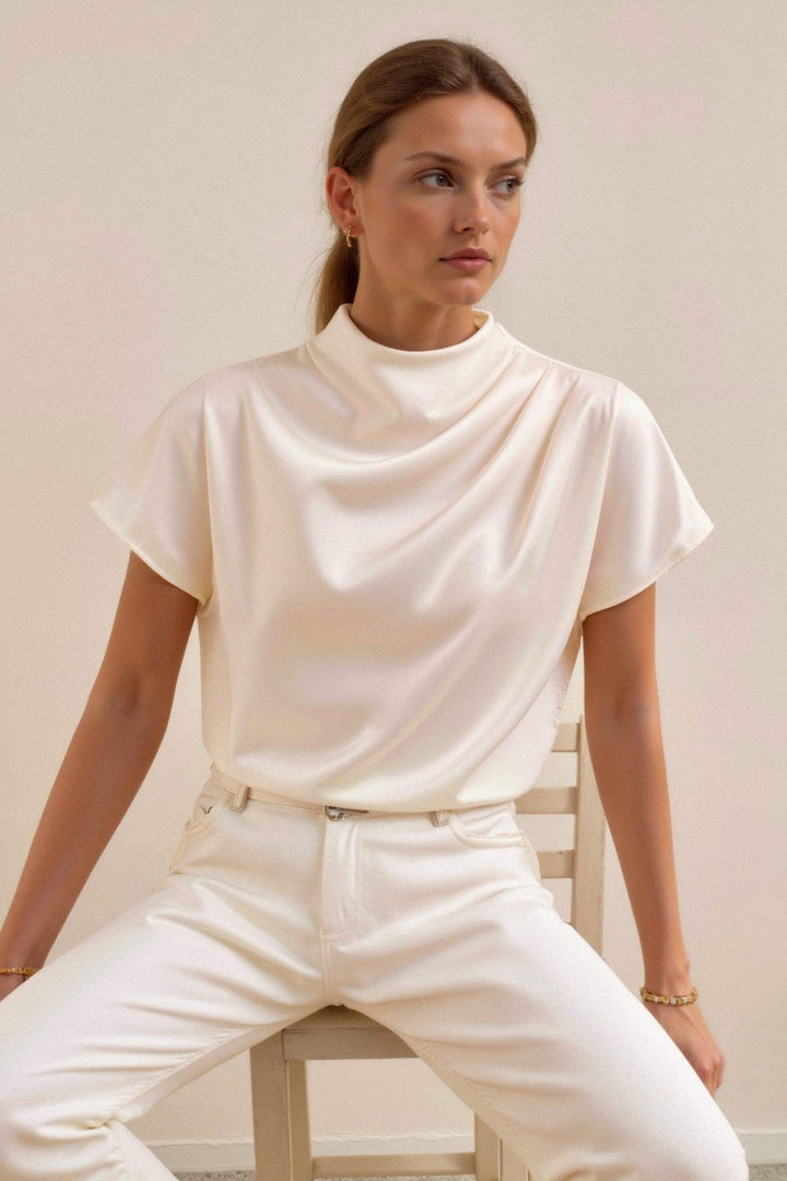 Women's Oversized Cut-Out T-Shirt: Casual Loose Fit Top