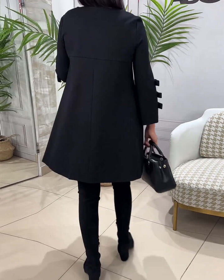 Elegant A-Line Knee-Length Dress with Bow Detail