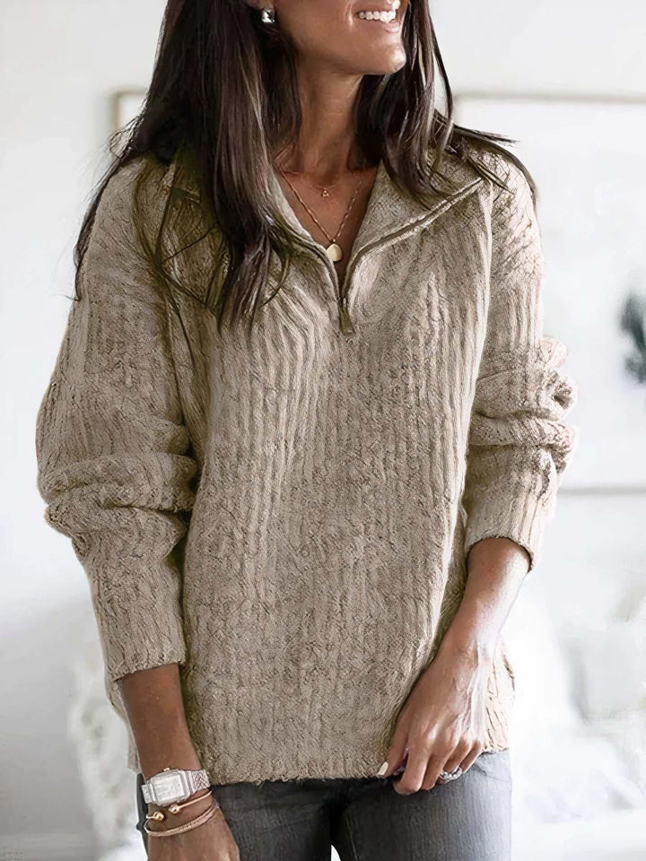 Women's Zip-Neck Knitted Sweater: Cozy & Stylish Fall/Winter Top