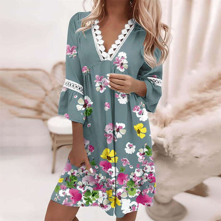 Elegant Sleeveless Midi Dress: Flowy Formal Women's Dress