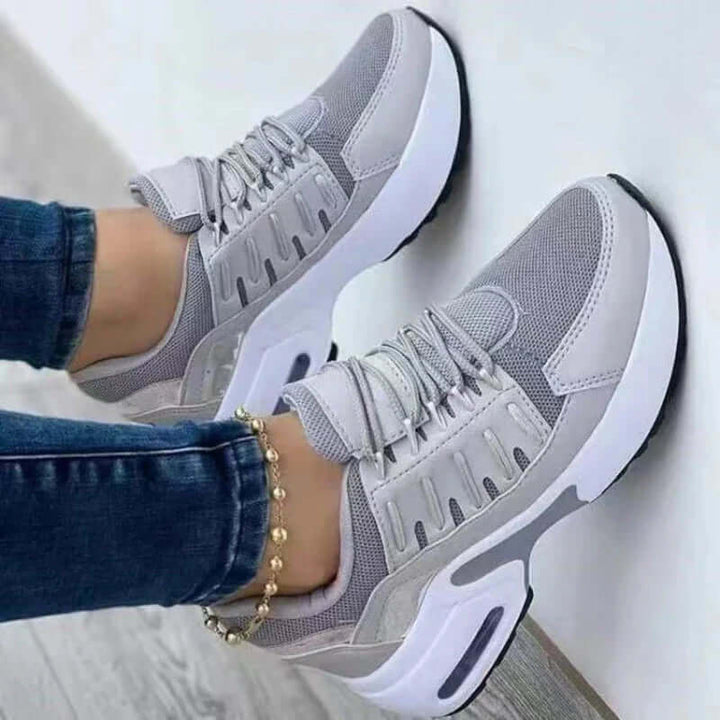 Women's Breathable Lace-Up Casual Sneakers