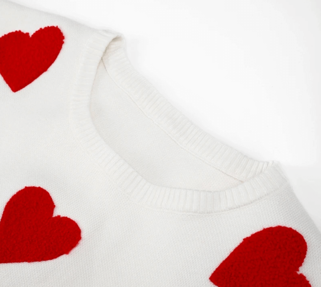 Women's Heart Print Loose Fit Sweater