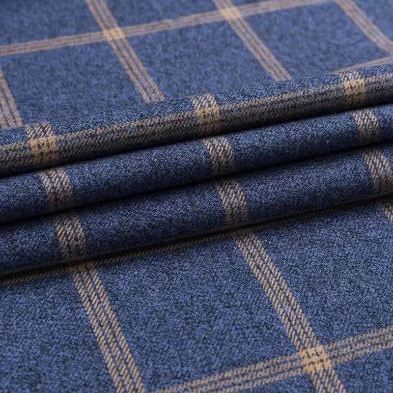 Men's Long-Sleeve Plaid Shirt: Classic & Comfortable